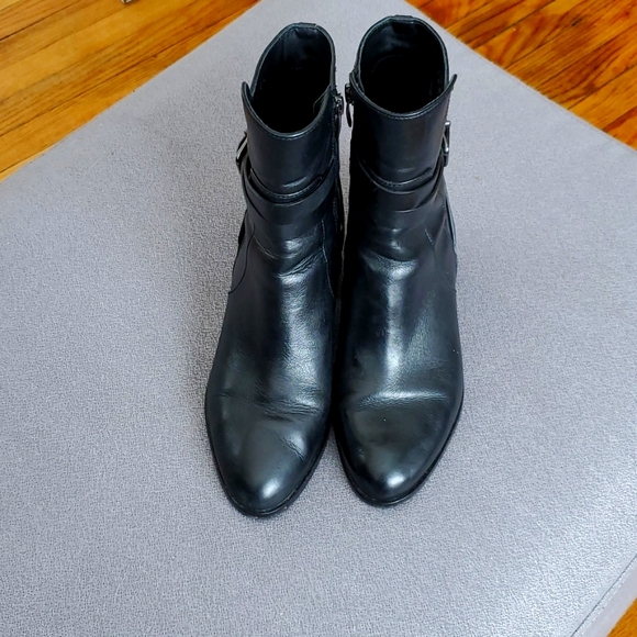 VIA SPIGA ▪︎ Black Leather Bootie, 8.5M, EUC - Picture 2 of 10